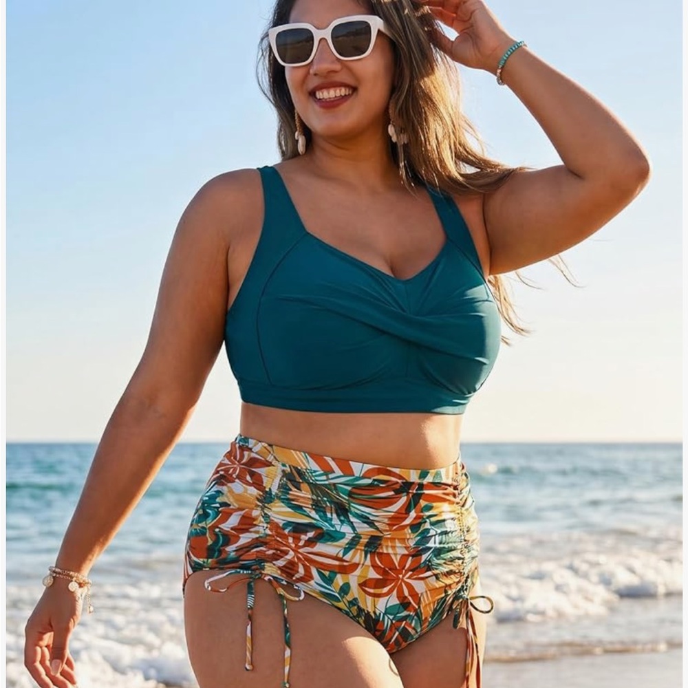 NWT Plus-Size Teal Twist Front Swim Top with High-Waist Tropical Bottoms
